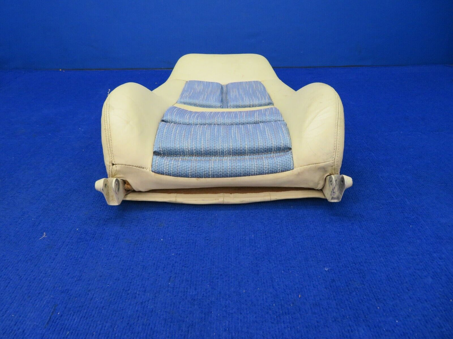 Beech 95-B55 Baron Seat #4 Frame Assy RH Rear P/N 18-534013-6 (0522-343)