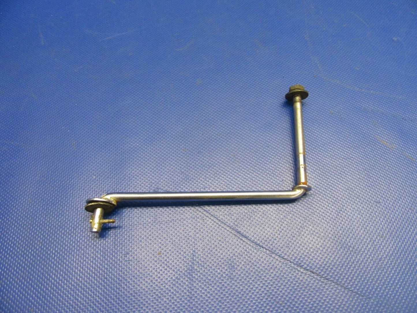Beech 58 Baron Cabin Door Prop P/N 95-420012-642 (0521-469)