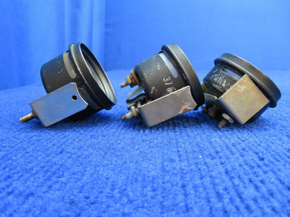 Lake LA-4-200 Turbo Stewart Warner Gauges LOT OF 6 P/N 823697, 823835 (0622-778)
