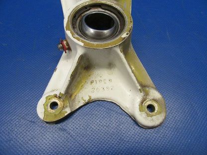 Piper PA-24-250 Comanche Main Gear Fitting AFT LH P/N 20393-00 (1219-126)