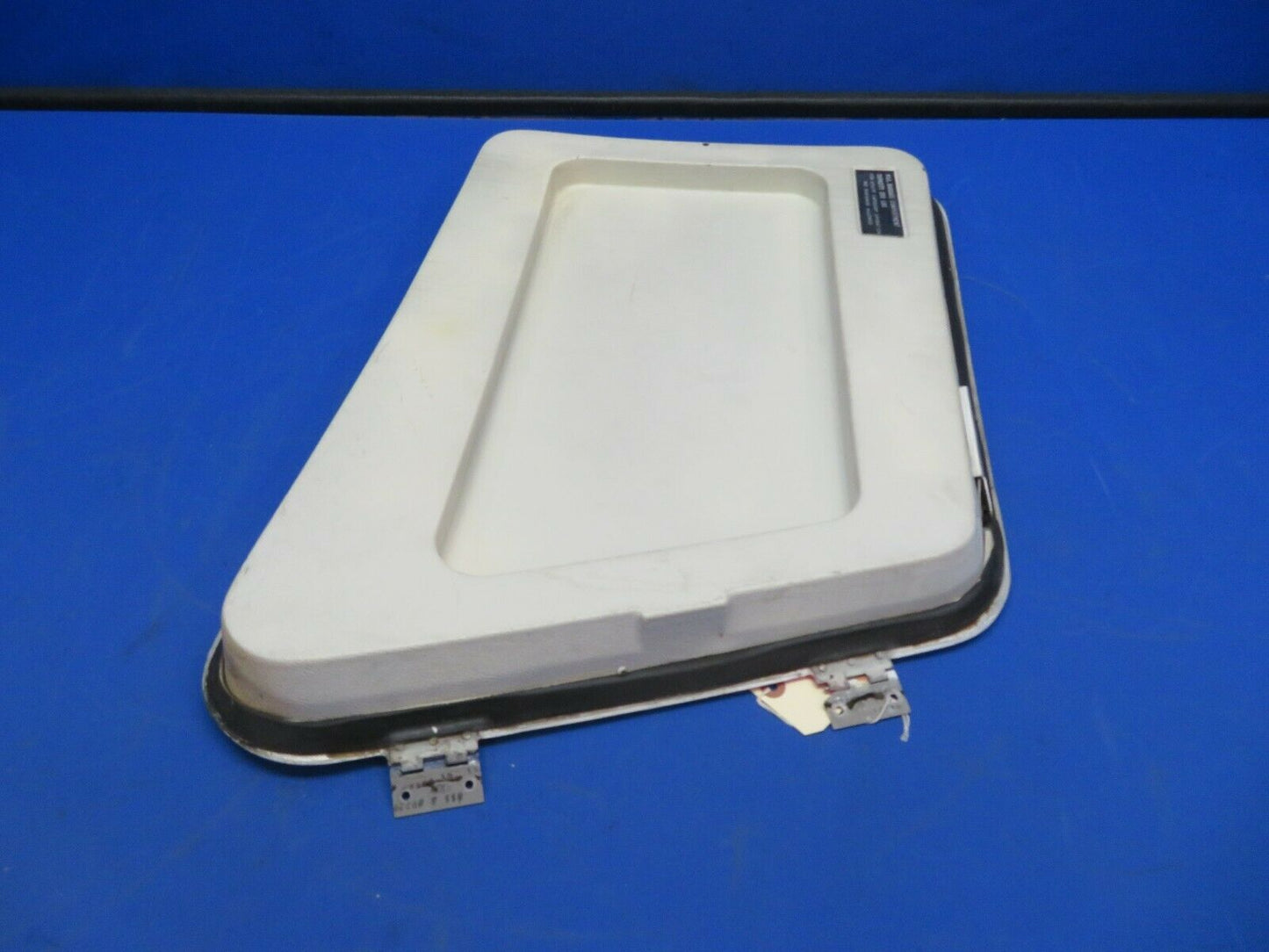 Rockwell Commander 112A Baggage Door - No Key P/N 43005-17 (1020-455)