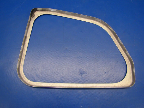 Cessna 206 & 207 Retainer Window Aft Cargo Door P/N 1211673-10 NOS (0617-03)