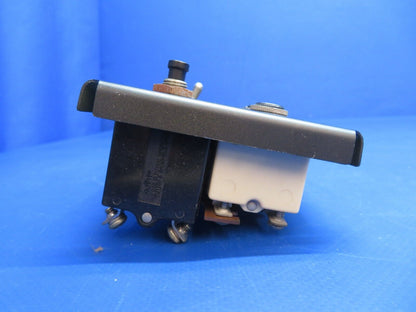 Piper PA-28-236 Dakota Circuit Breaker Panel Assy P/N 35209-00 (0223-835)