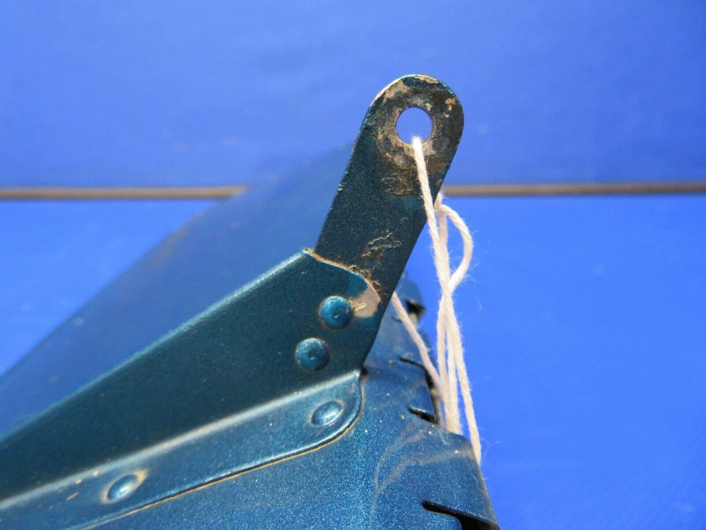 Beech E-35 Bonanza Elevator Tab Assy RH P/N 35-660040-53 (0521-821)