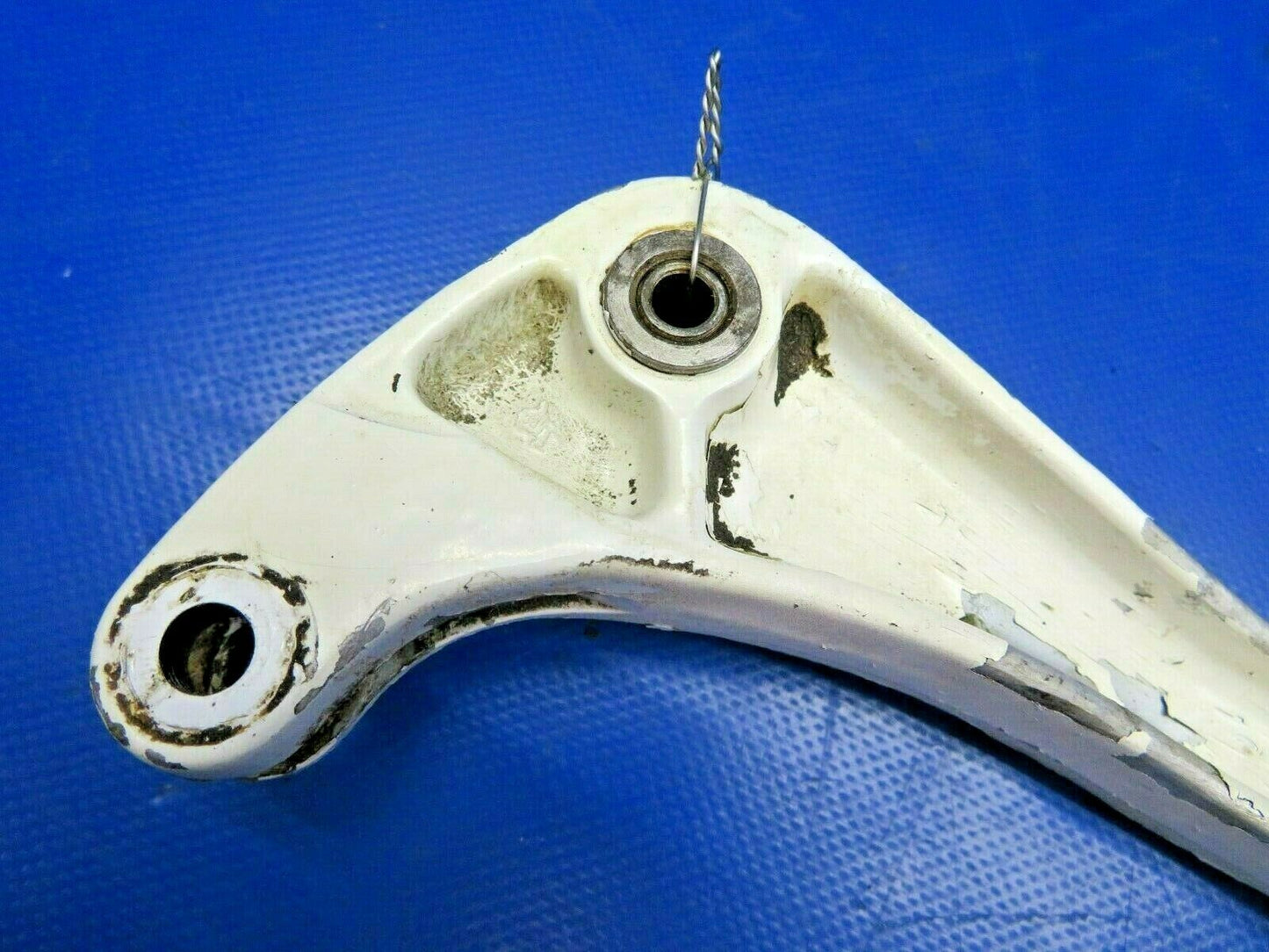 Cessna 310P Main Gear Bellcrank LH P/N 5041001-1 (0620-660)