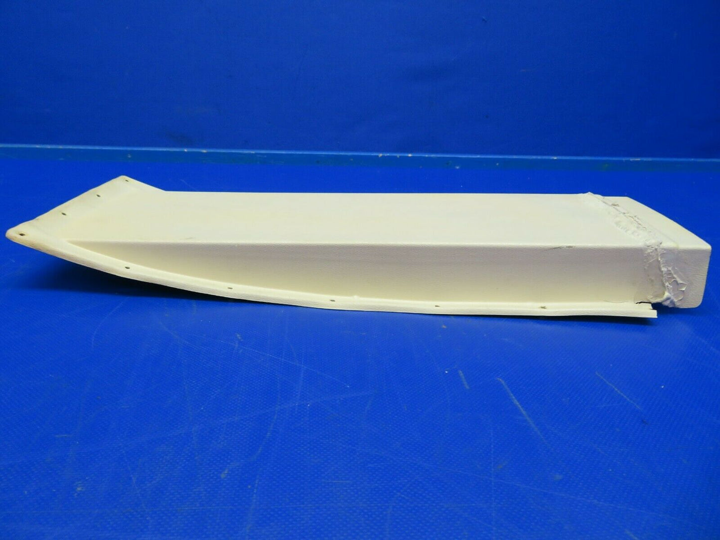 Piper PA-32RT Bulkhead Ventilation Interconnect & Duct P/N 79192-00 (0620-334)