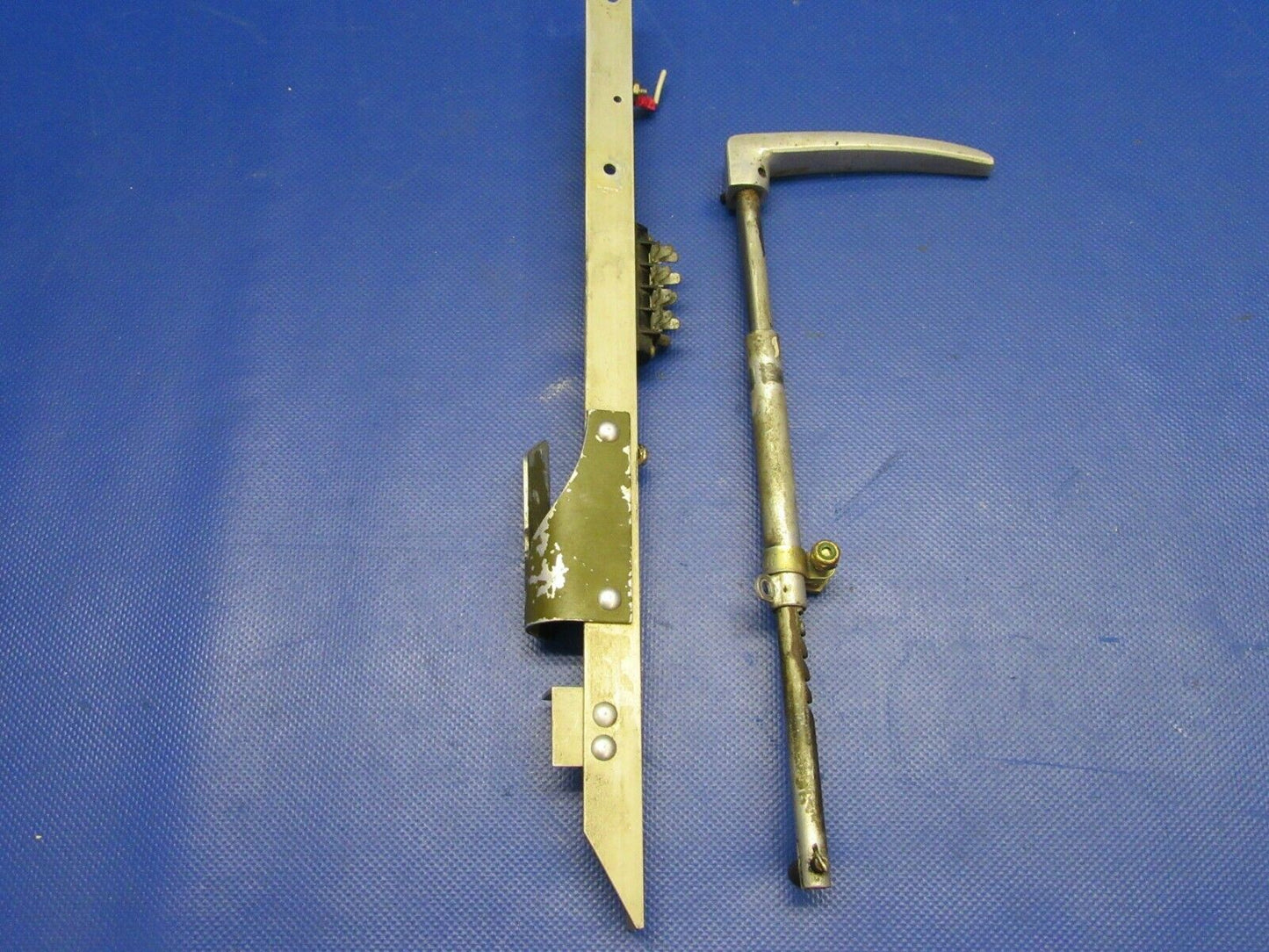 Cessna T210N Parking Break Handle Assembly P/N 0813150-75 (0321-417)