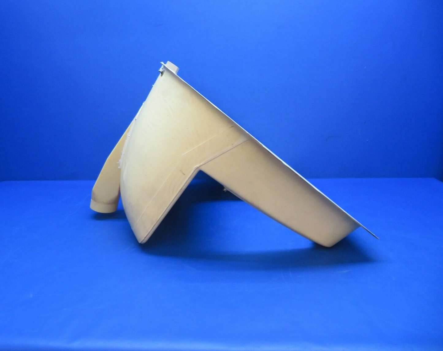 Piper PA-28-236 Dakota Rear Cabin Bulkhead Assy Hat Rack P/N 79836-02 (0623-649)