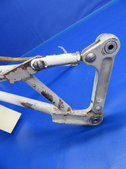 1955 Cessna 310 Nose Gear Drag Brace & Truss 0842107-497 & 0842000-4 (0416-08)