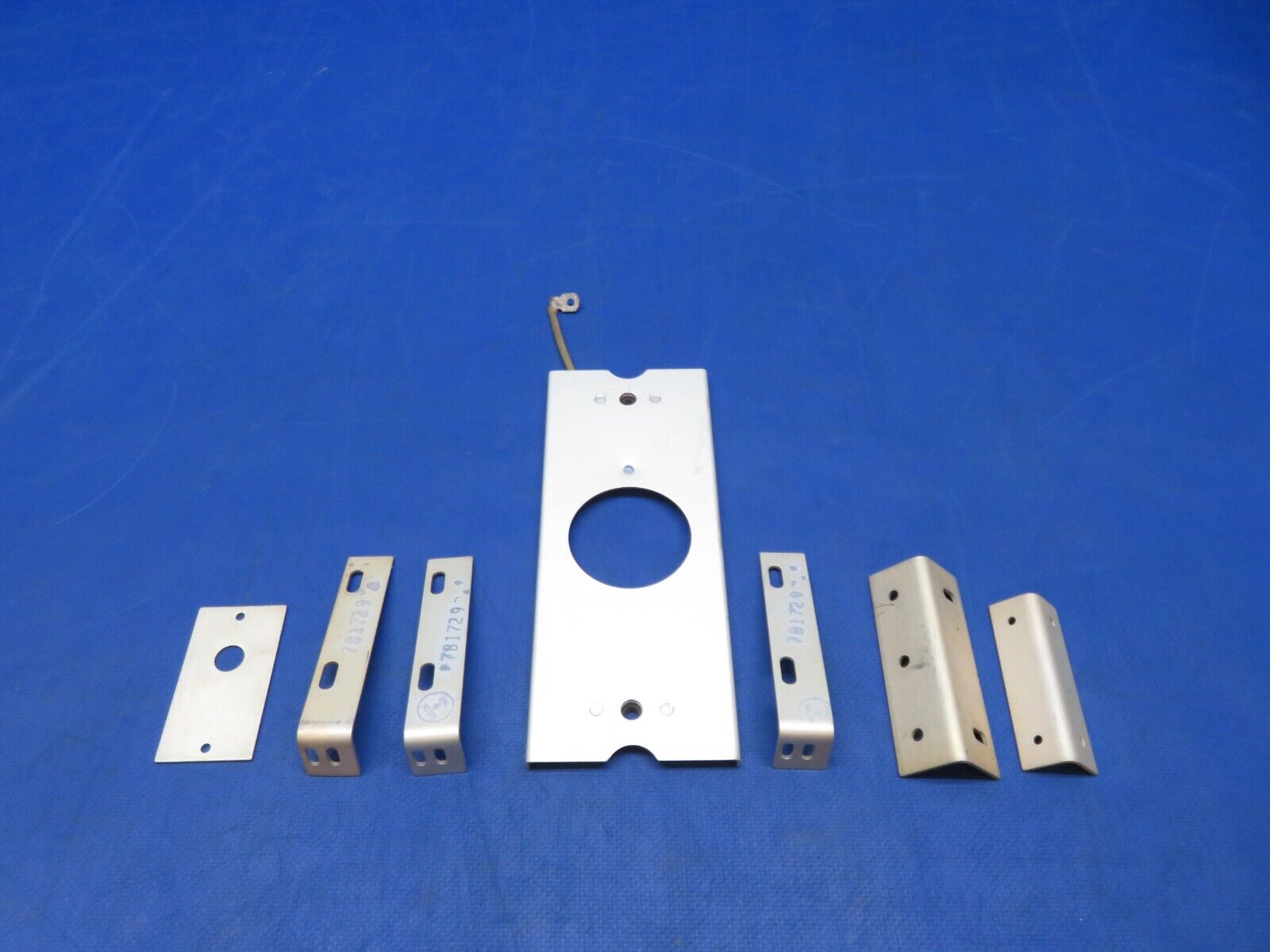 S-Tec Bracket P/N 7B1713, 7A1714, 7B1729 Assorted LOT (1023-851)