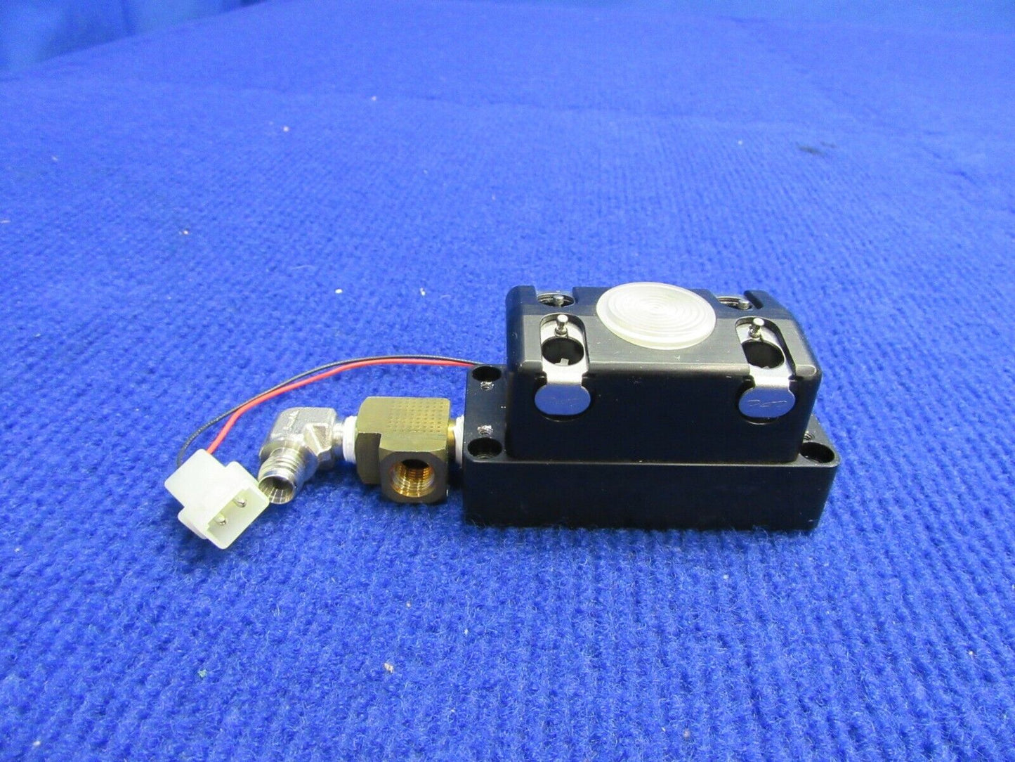Cirrus SR-22 Precise Flight Oxygen Distribution Manifold 102N0230-2 (0122-362)