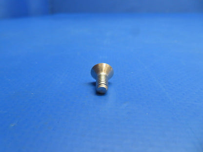 McCauley Propeller Screw LOT OF 25 w/ 8130 NOS (0323-671)