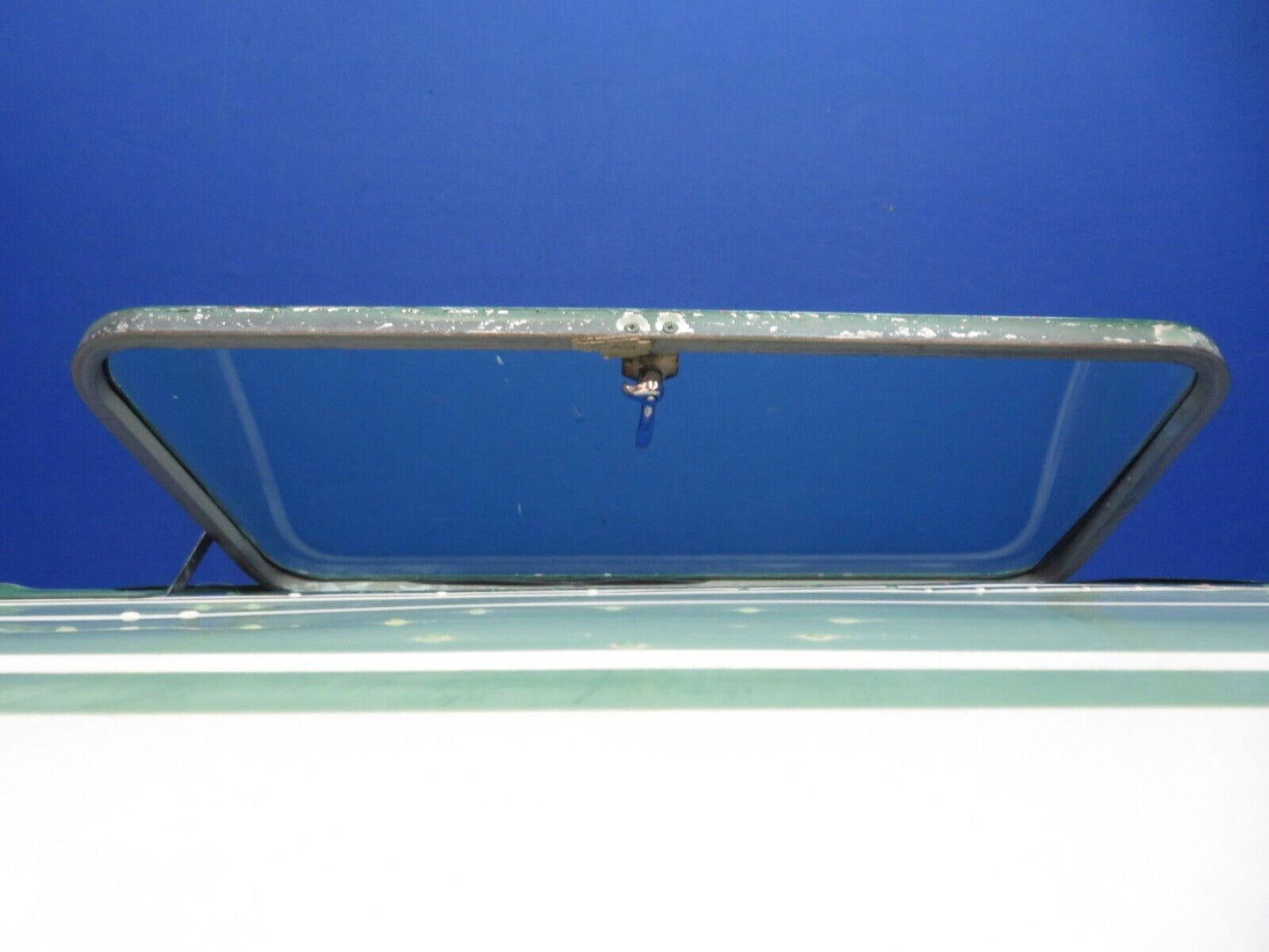 Cessna 182D / 182 LH Cabin Door Assy w/ Latch & Hinges P/N 0711023-69 (0923-580)