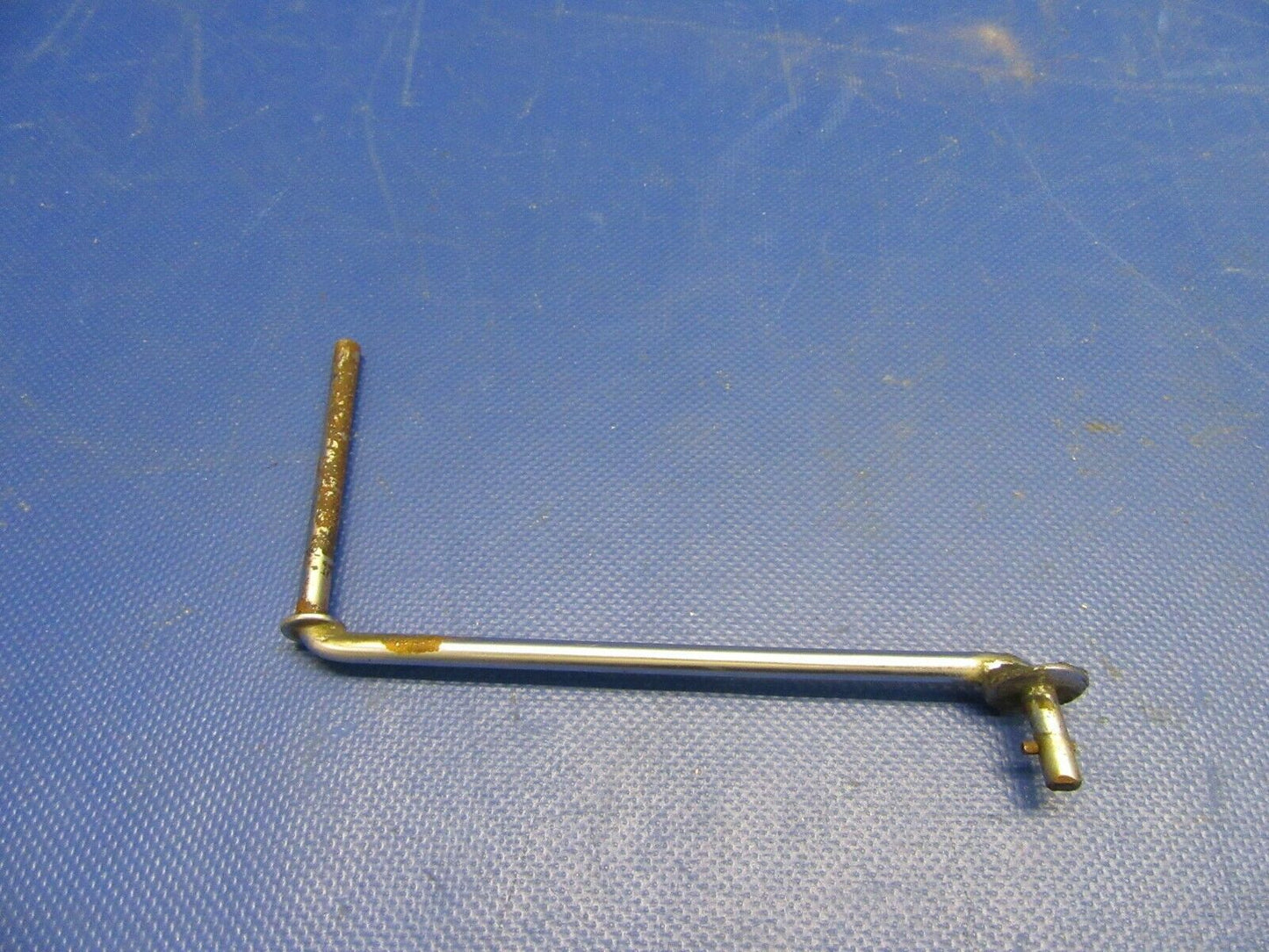 Beech Baron 95-B55 Rod Cabin Door Lower P/N 95-420012-3 (1121-334)