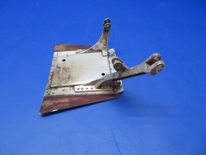 Beech 18 RH Cowl Flap P/N 185971RH (1022-341)