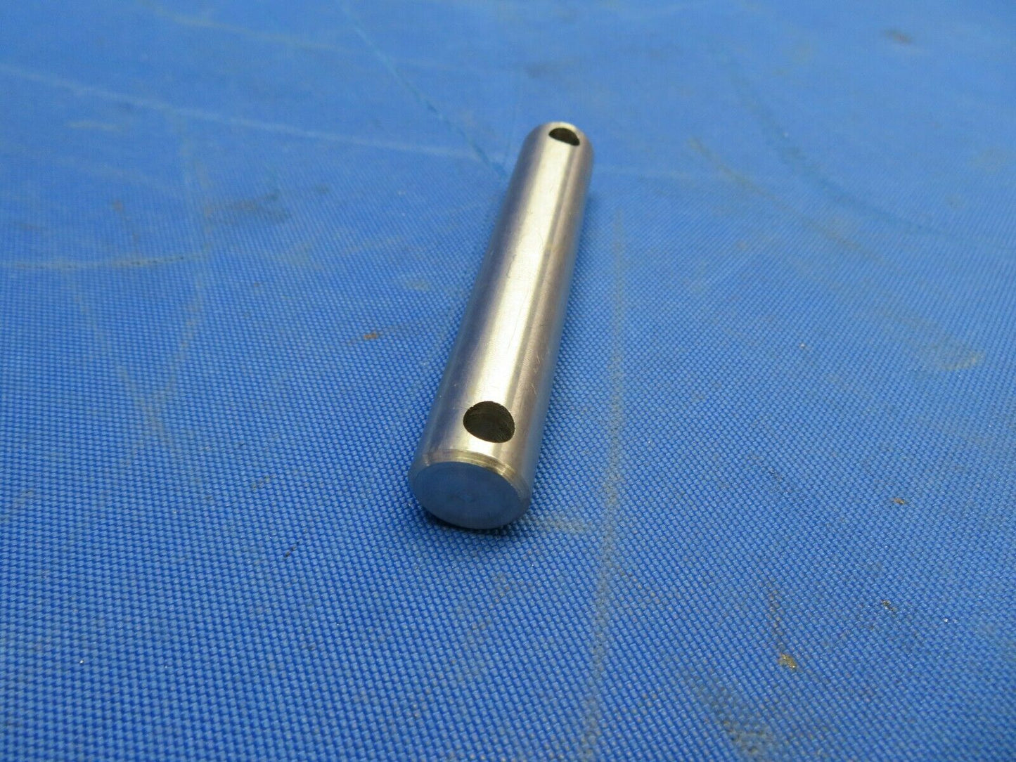 Beech King Air 90 Drag Leg Pin w/ 8130 P/N 50-820233 NOS (1120-118)