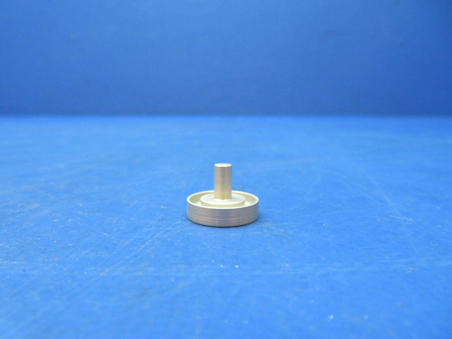 Beech Valve P/N 694-187805 NOS (1023-188)