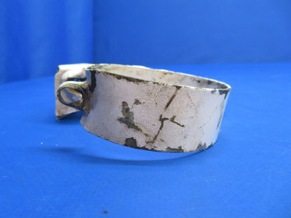 Beech Main Gear Brake Line Clamps LOT OF 2 (0223-970)