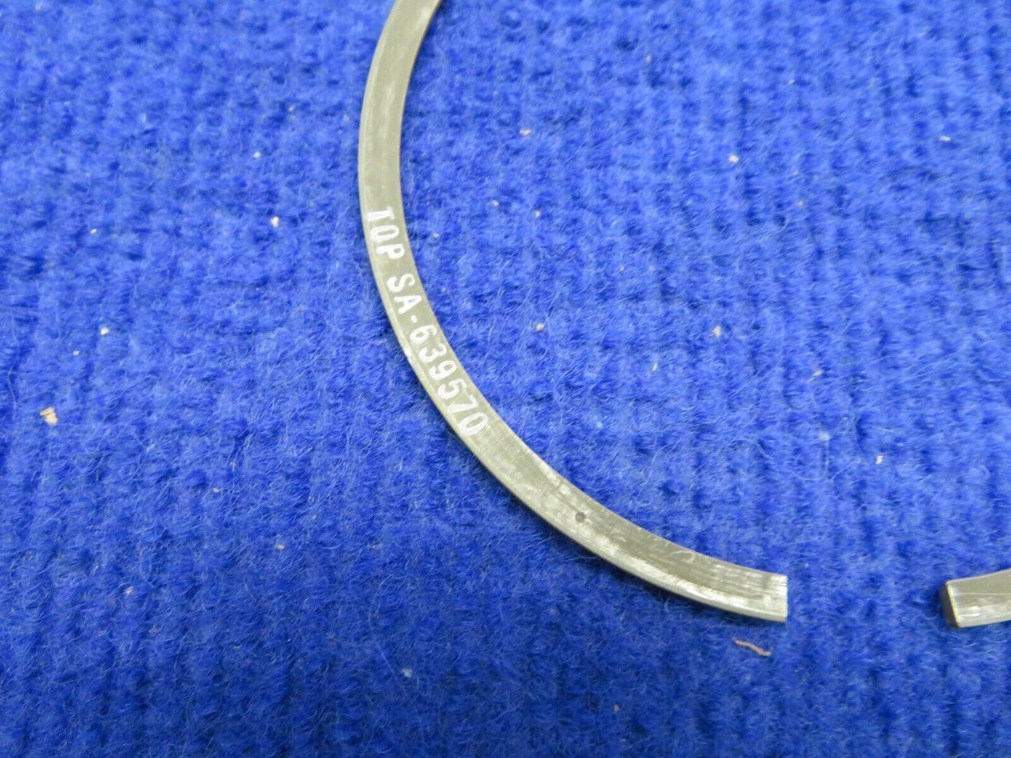 Superior Piston Ring LOT OF 2 P/N SA639570 NOS (0222-450)