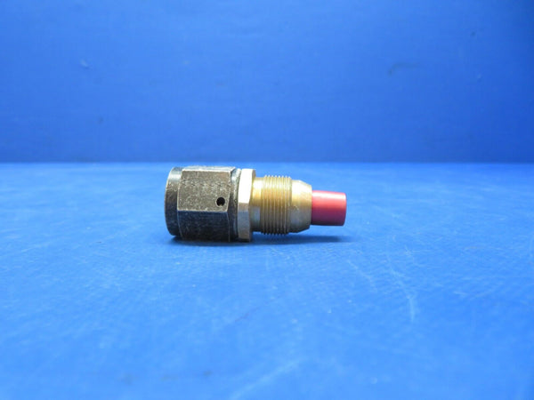 Eaton Nipple Assy P/N 526-8 NOS (0923-732)