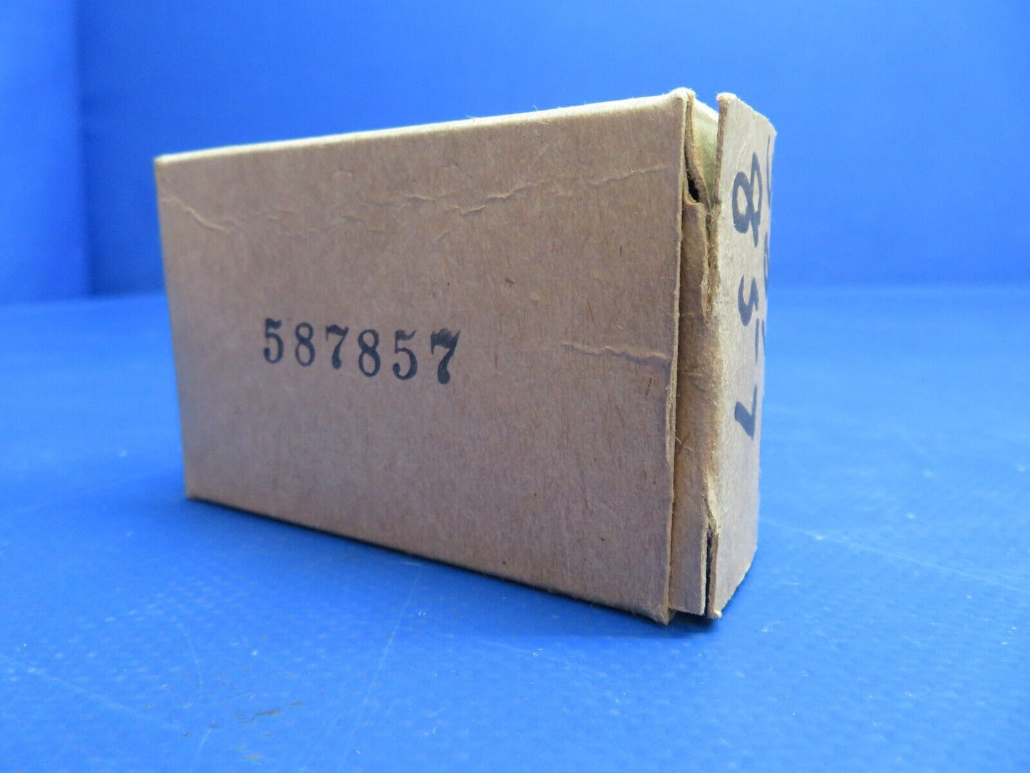 Lamar Alternator INOP Switch P/N 587857, A-00258-2 NOS (1122-658)