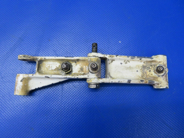 Beech 95-B55 Baron Link Assy Nose Gear P/N 35-825035-2 (0721-747)