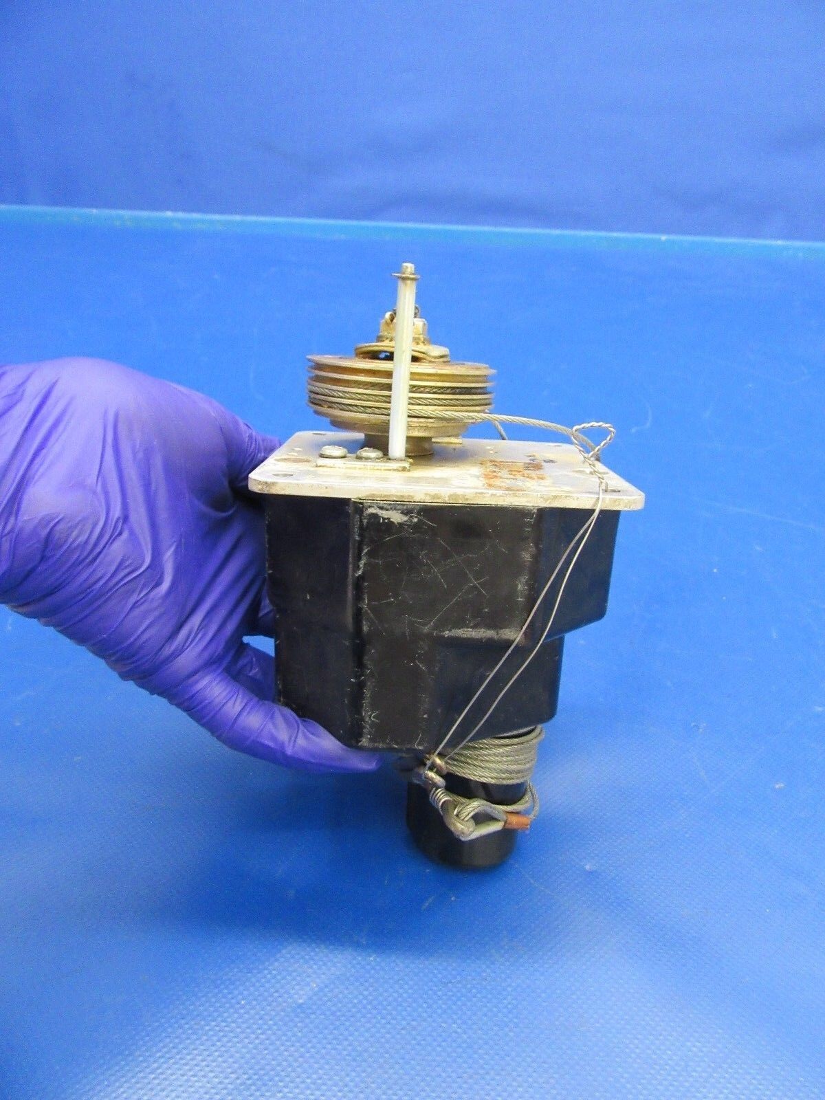 Cessna 210 E Edo Aire Mitchell Century I Roll Servo P/N 1C363-1-209R (0618-14)