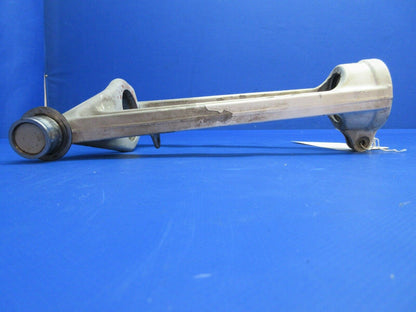 Cessna 401 Nose Gear Trunnion Assy 1.19" Diameter Lug P/N 5842000-213 (0523-578)