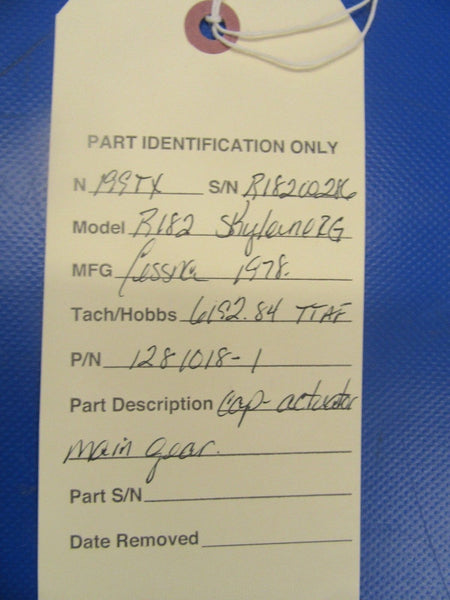 Cessna R182 / 210 Cap Actuator Main Gear P/N 1281018-1 (0318-57)