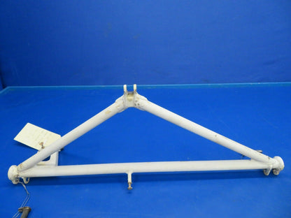 Beech Baron B58 Brace Main Landing Gear Retract LH 35-815155-610 (1216-162)