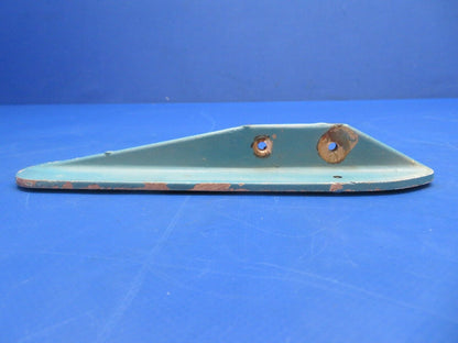 Cessna 150 / 150K Cabin Entrance Step P/N 0541154-1, 0541154-495 (0922-902)