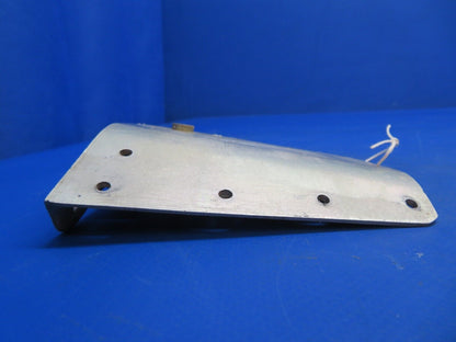 Cessna 210 Nose Gear Fitting Aft RH Wishbone Bracket P/N 1243023-498 (1122-662)