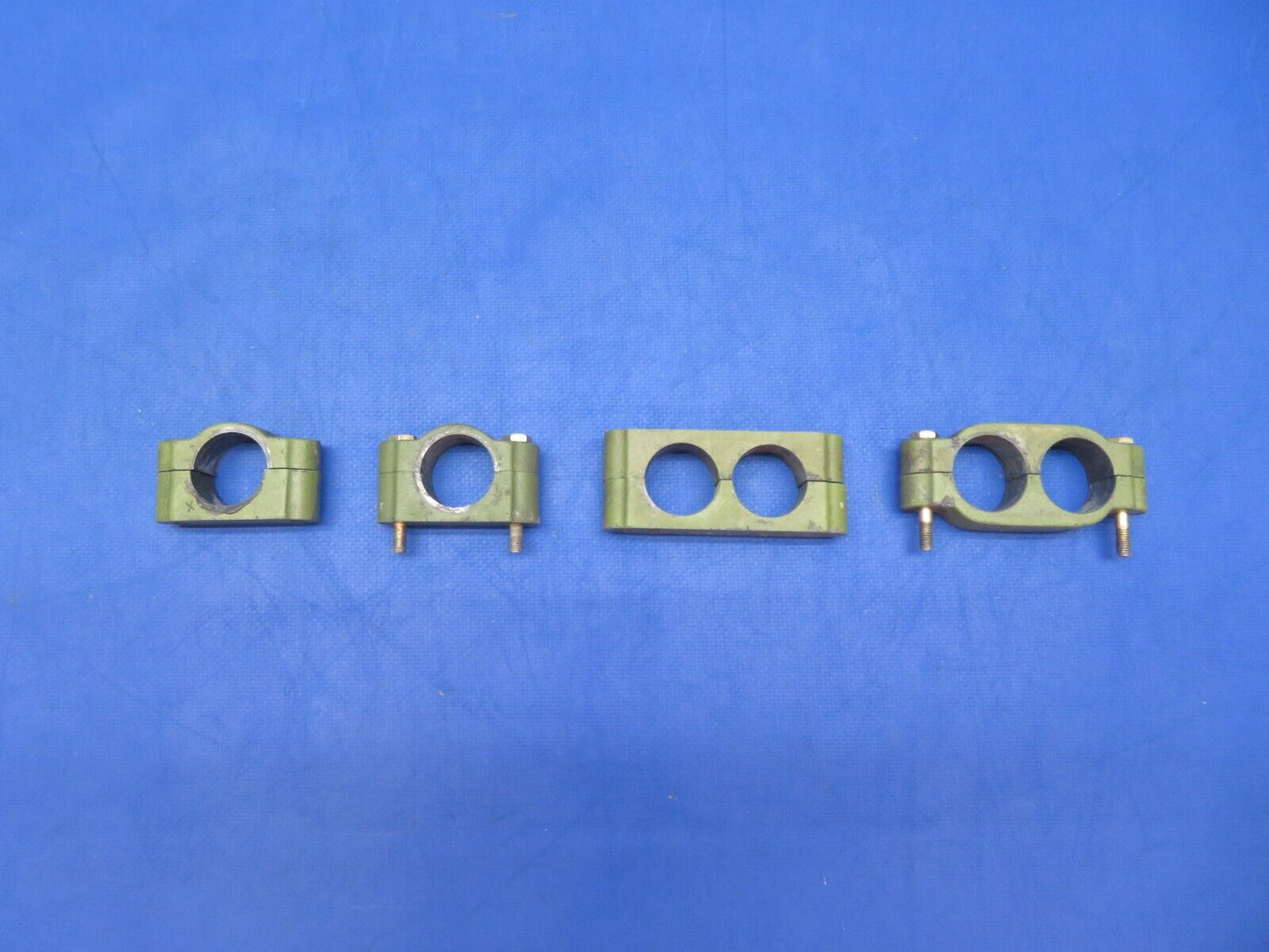 Cessna 310 / 310Q Rudder Pedal Bearing Set P/N 0861700-60 LOT OF 4 (0823-741)