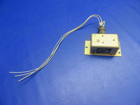 Lamar Voltage Regulator 28V P/N 36-380096-1 (0521-457)