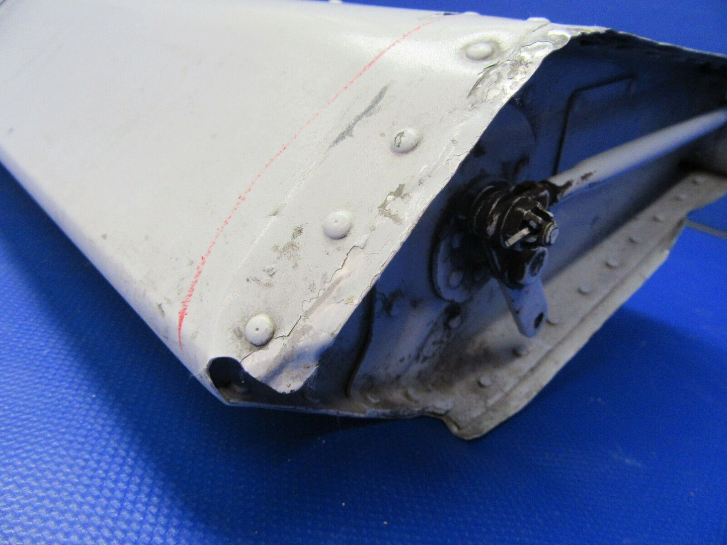 Beech Baron LH Aileron w/o Tab P/N 45-135030-5 (Use 45-135030-9) (0521-209)