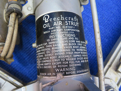 Beech Main Gear RH P/N 35-815247-1 FOR PARTS (0722-507)