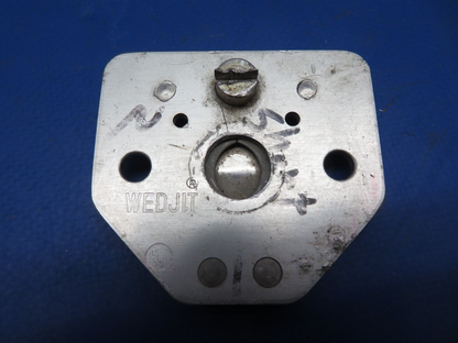 Cessna 310 / 310Q Wedjit Plate Assy AFT Seat P/N 295409 LOT OF 8 (0823-782)