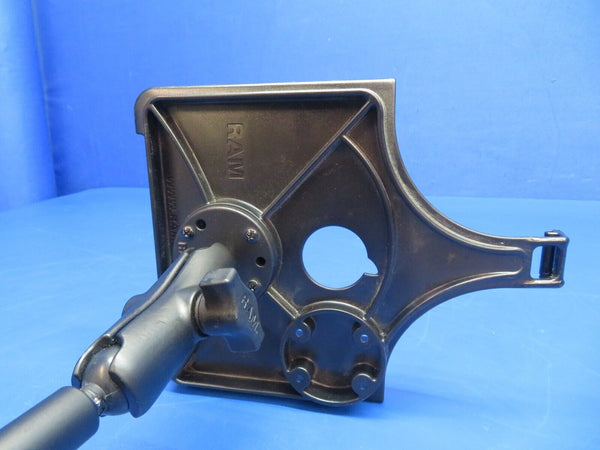 Cessna 172 / 177 / 182 RAM Floor Mount (0123-738)