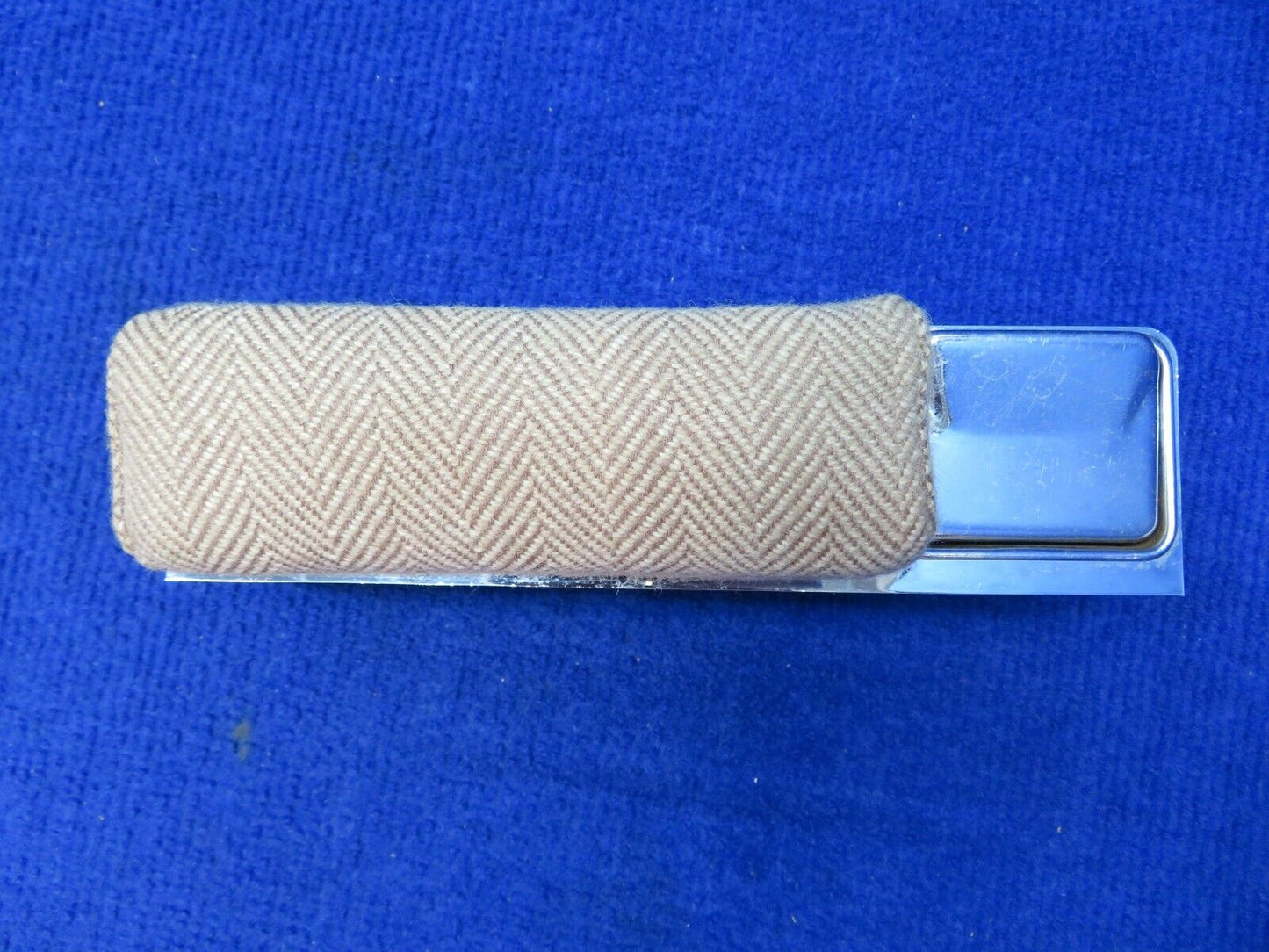 Piper Arm Rest RH P/N 66710 (0722-675)
