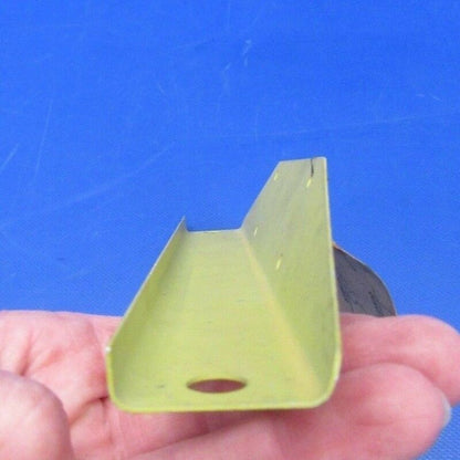 Piper PA-23-250 Aztec Chanel Stabilator Bearing Block PN 16685-00 NOS (0918-273)