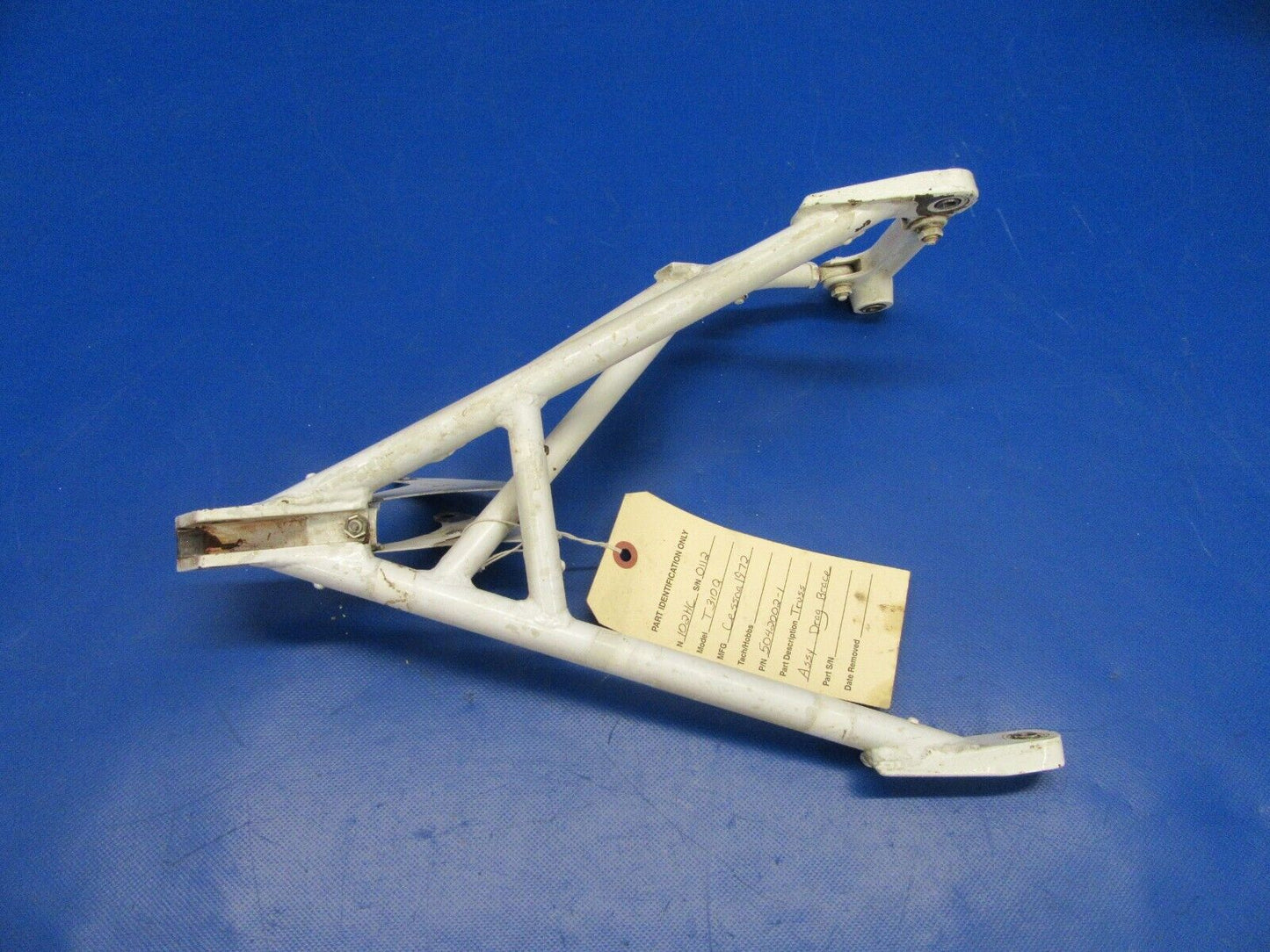 Cessna T310Q Truss Assy Drag Brace P/N 5042002-1 (0319-354)