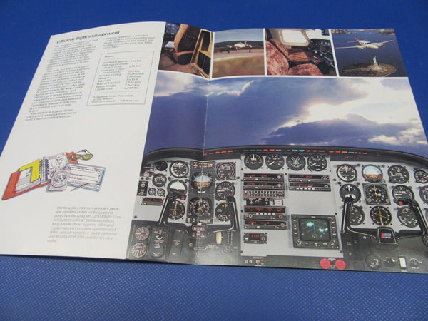 Piper Sales Brochures - 1981 Seneca II / 1984 Mojave (0124-31)
