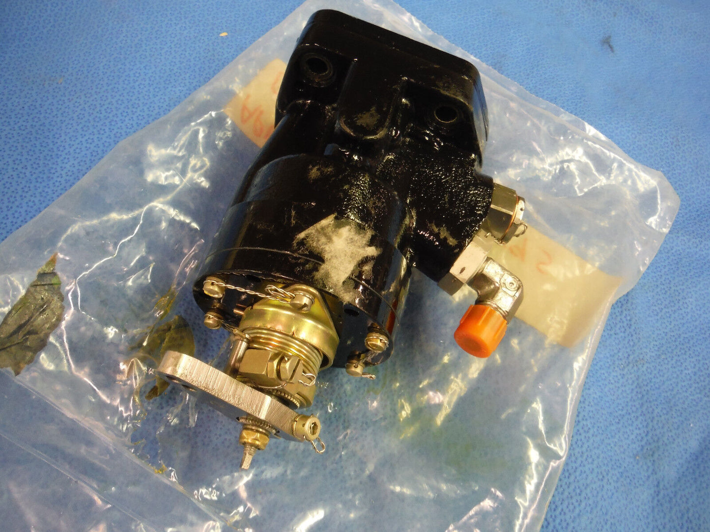 Woodward Prop Governor Model D210439  P/N 96-380030 PARTS / CORE  (1115-18)