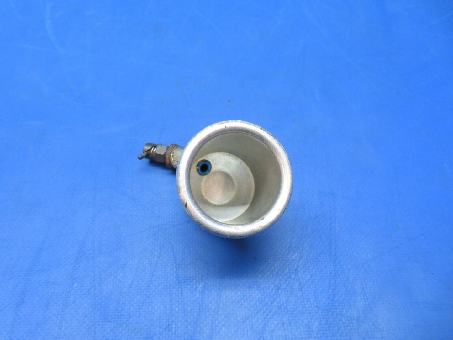Piper PA-28-180 Fuel Gascolator Assy P/N 62301-03 (0723-718)