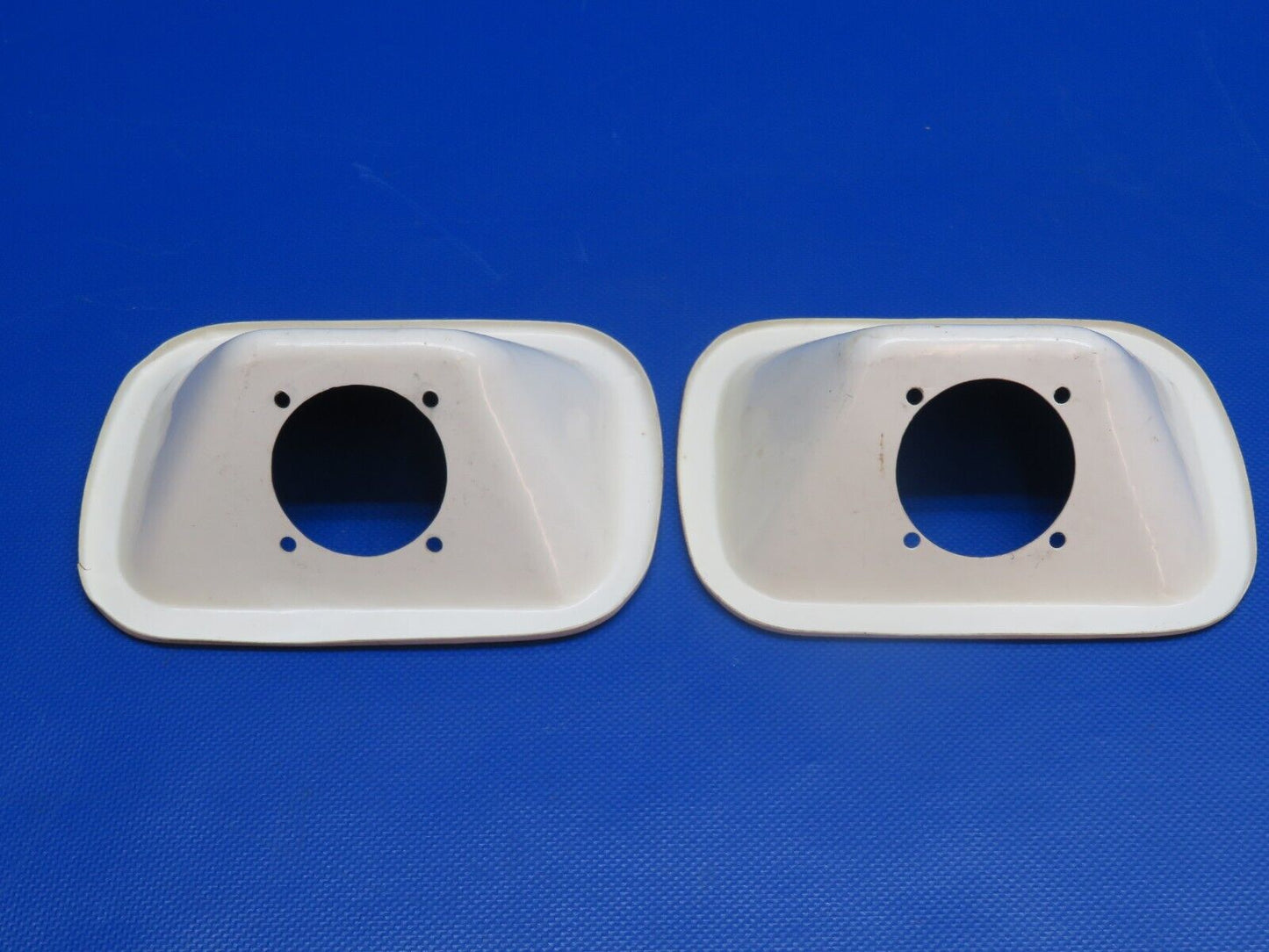 Piper Air Outlet Bezel P/N 84819-002 LOT OF 2 (0124-1014)