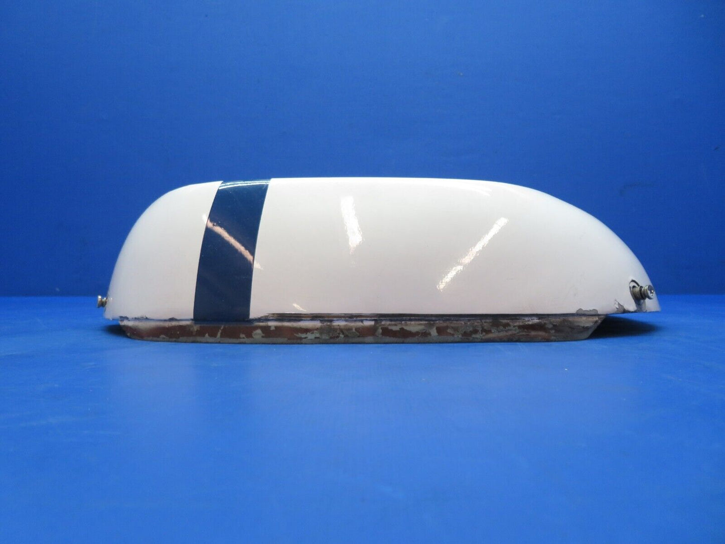 Cessna 310 / 310Q RH Nose Cap Assy P/N 0851119-14 (0923-467)