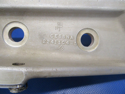 Cessna R182 Skylane RG Landing Gear Support RH OTBD P/N 2241104-6 (1218-275)