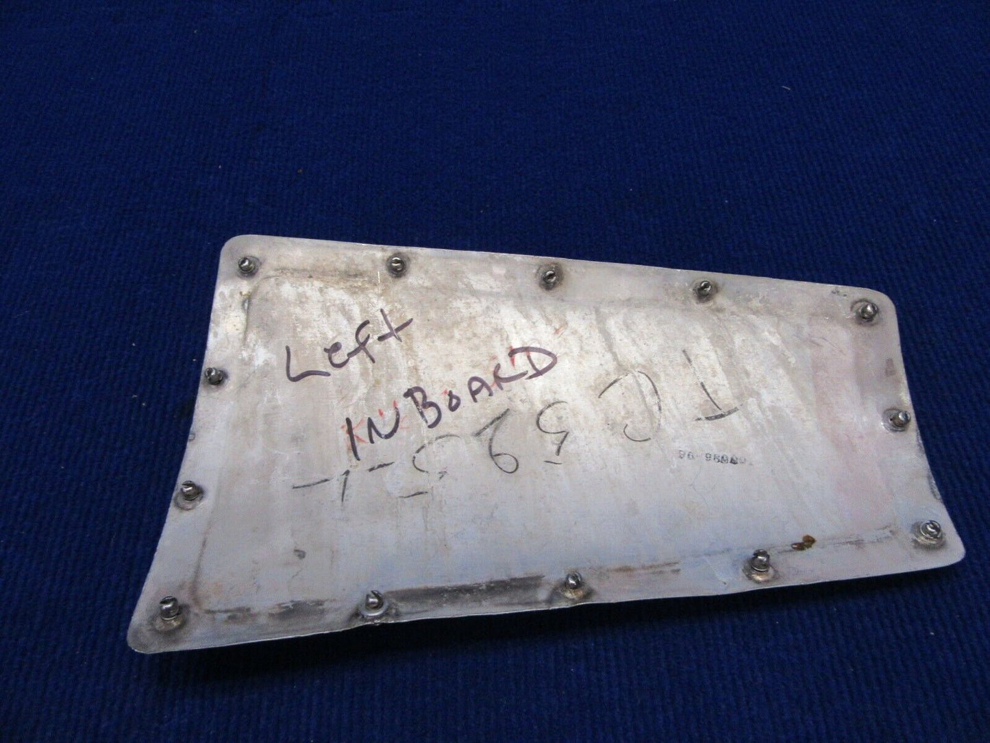 Beech Baron 95-B55 Nacelle Panel LH INBD / RH OTBD 96-980001-14 (1121-492)