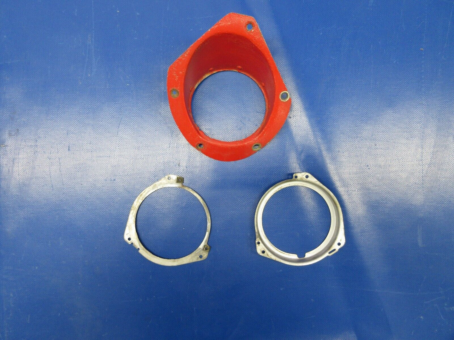 Cessna 210 Landing Light Support Assy RH P/N 1252014-36 (1223-636)