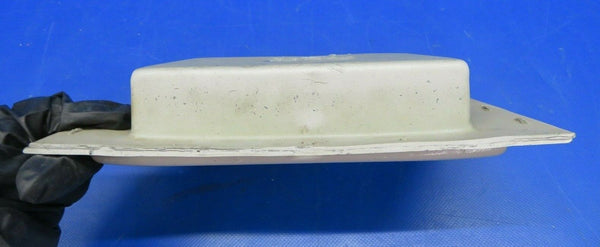 Beech 95-A55 Duct Air & Cover 5th Seat Passenger Rear 95-554036-75 (0420-56)